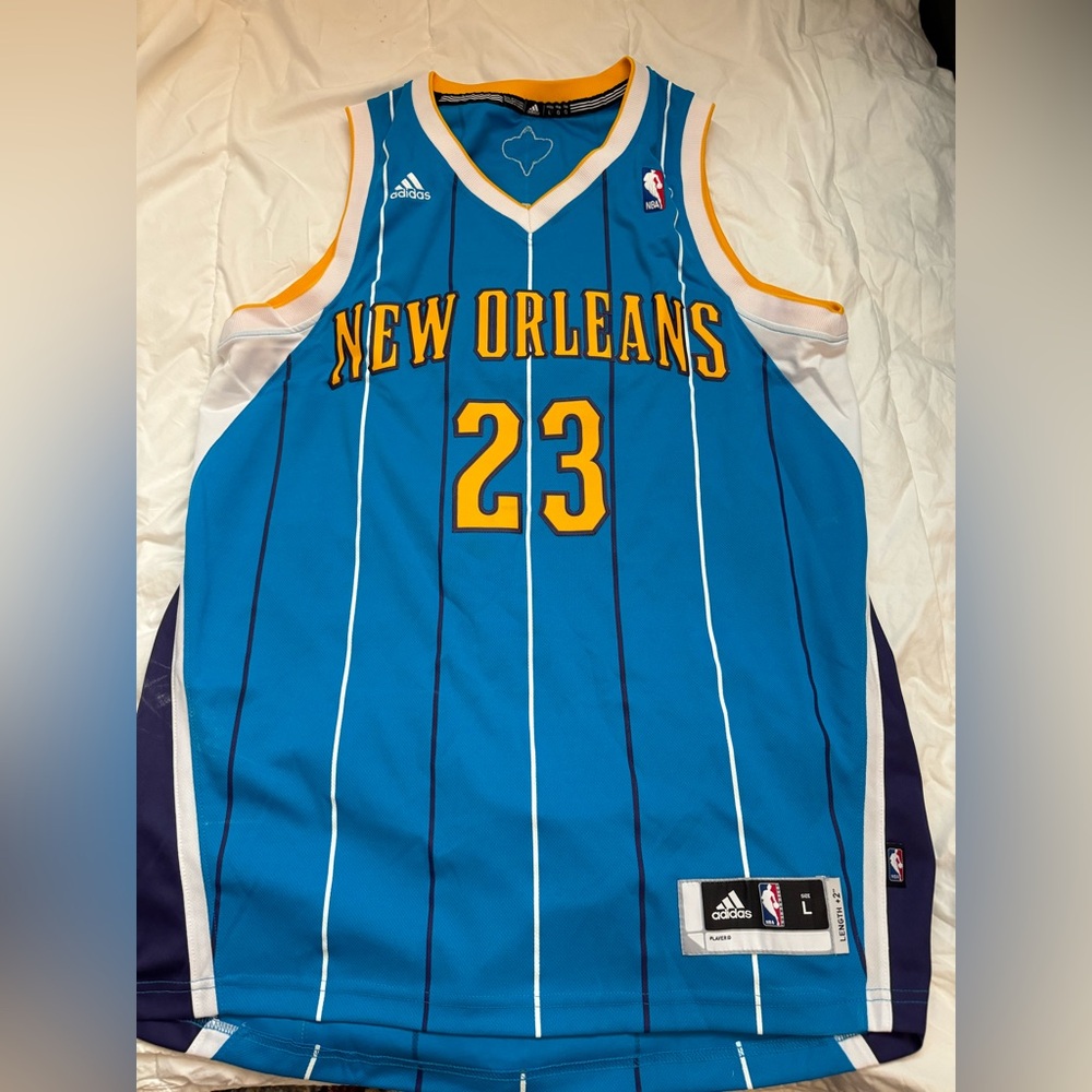 VINTAGE Pelicans Davis Jersey